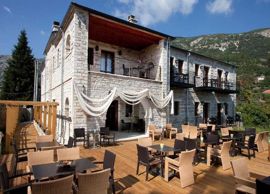 Nisista Lodge Mountain View Rodavgi Extérieur photo